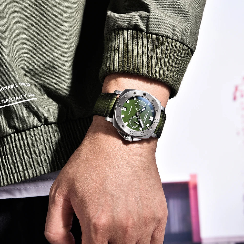 montre mécanique de luxe pour homme