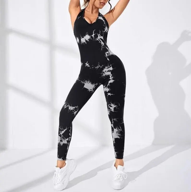 combinaison de sport tout-en-un pour femme